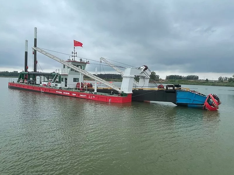 Draga de sucção com cortador DK550