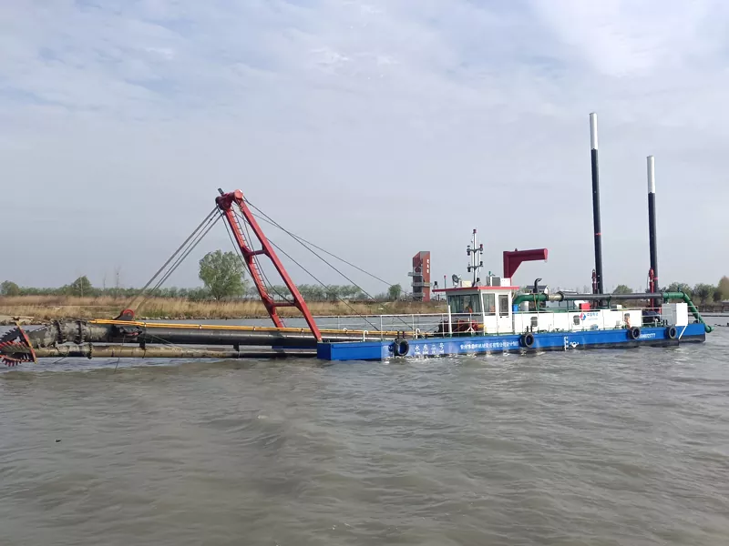 Navio Draga Hidráulica